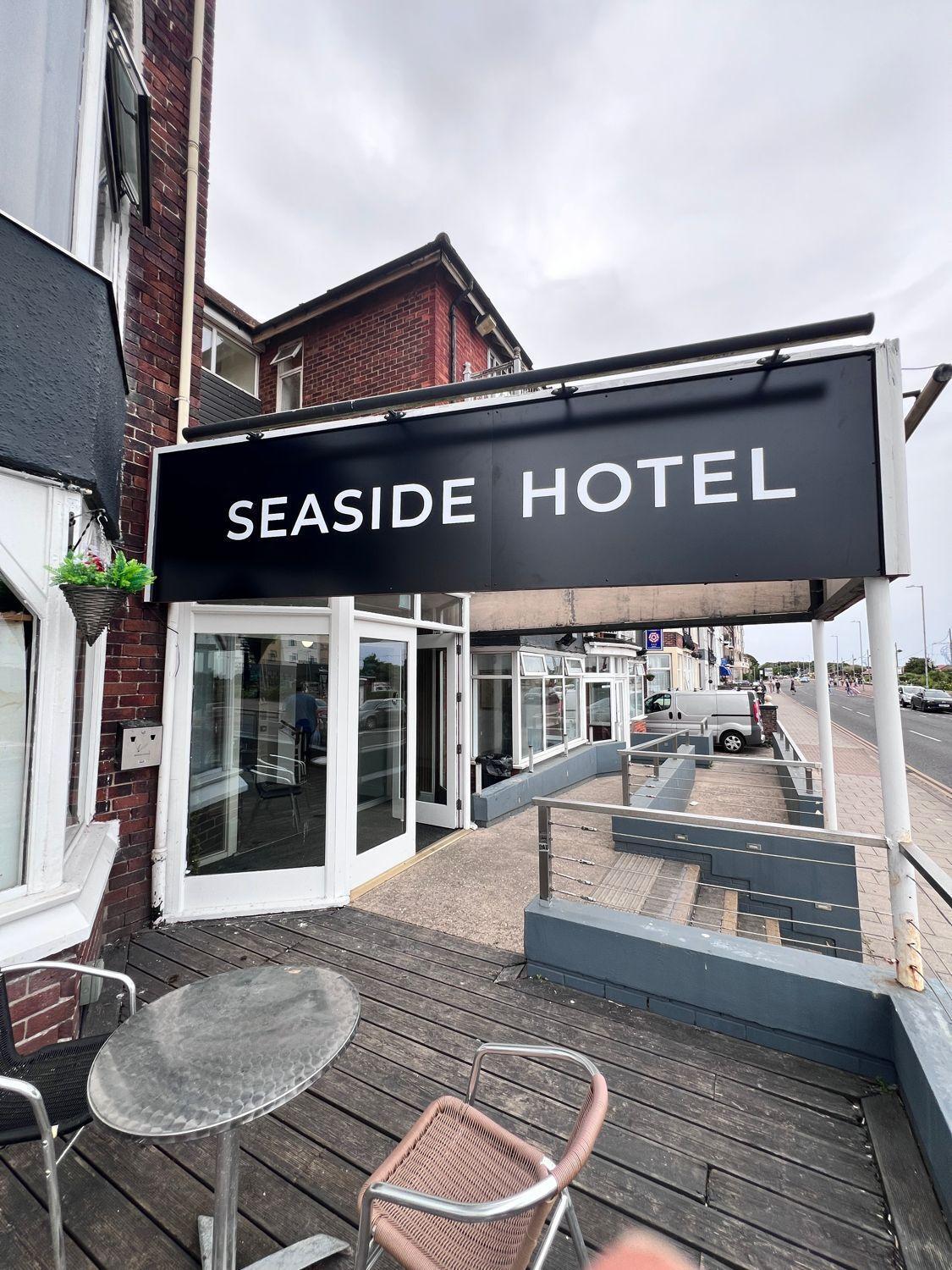 Sea Side Hotel สเกคเนส ภายนอก รูปภาพ
